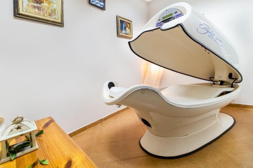 Devin Spa Hotel エクステリア 写真