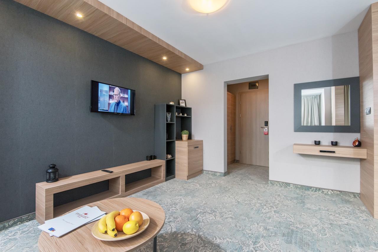 Devin Spa Hotel エクステリア 写真